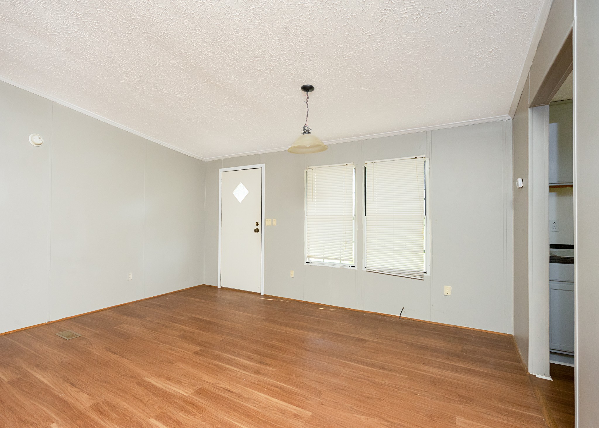 4210 Marthas Chapel Road Cunningham, TN 37052 - Photo 3 of 28 Gallery Image 3