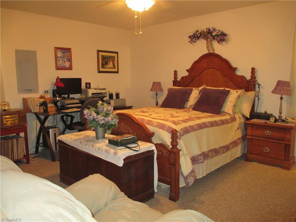 4520 Smith Road Burlington, NC 27215 - Photo 12 of 15 Bedroom #3