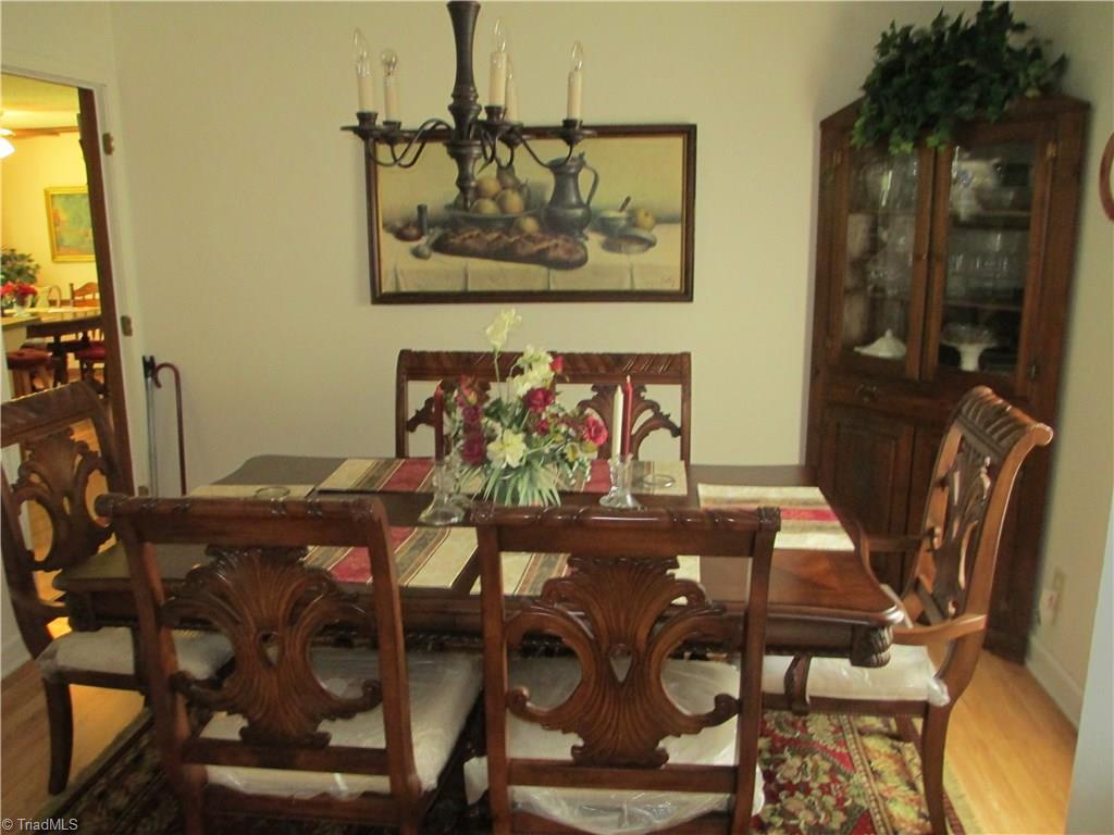 4520 Smith Road Burlington, NC 27215 - Photo 8 of 15 Formal Dining Room