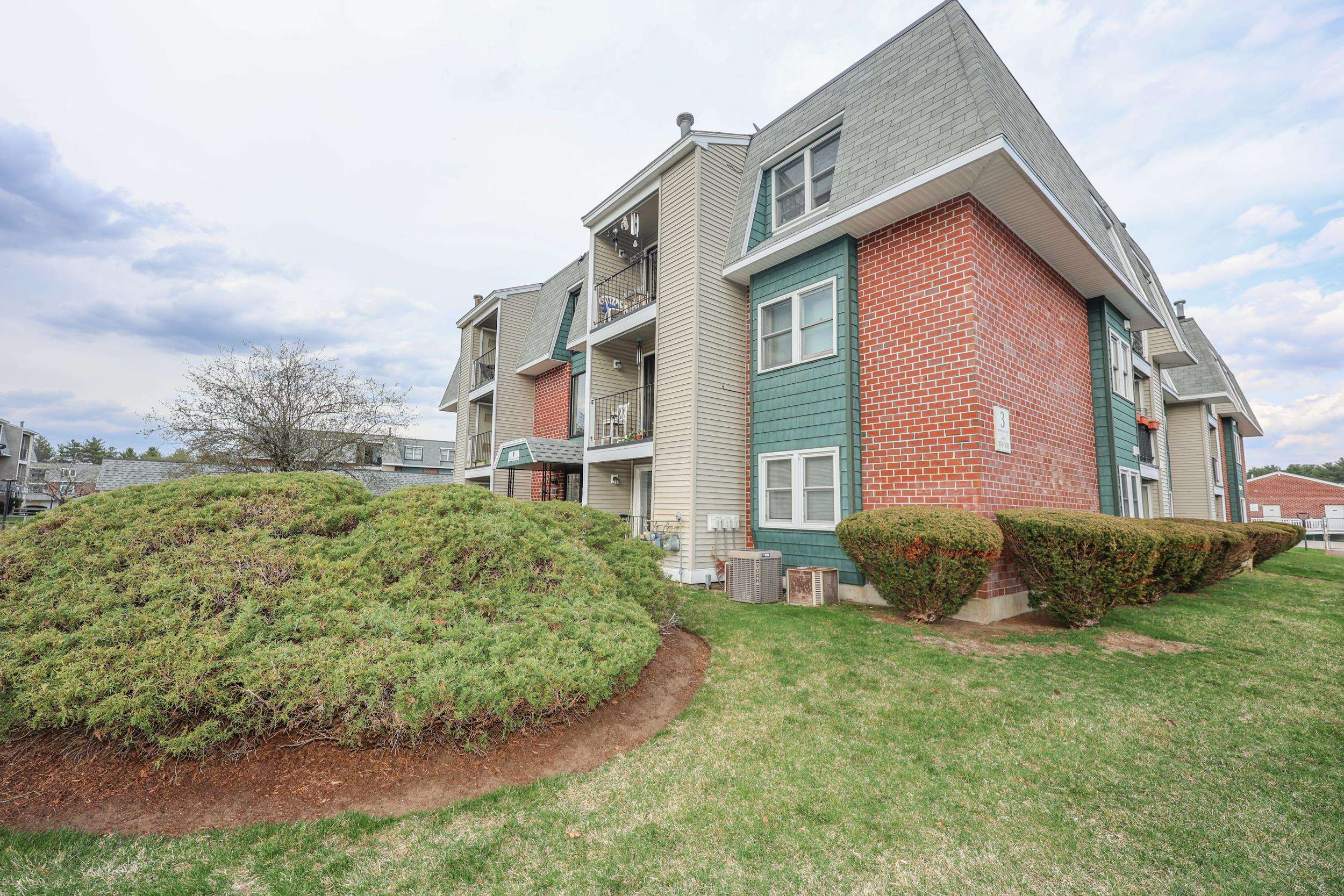 3 Roedean Drive, Unit 101 Nashua, NH 03063 - Photo 17 of 28