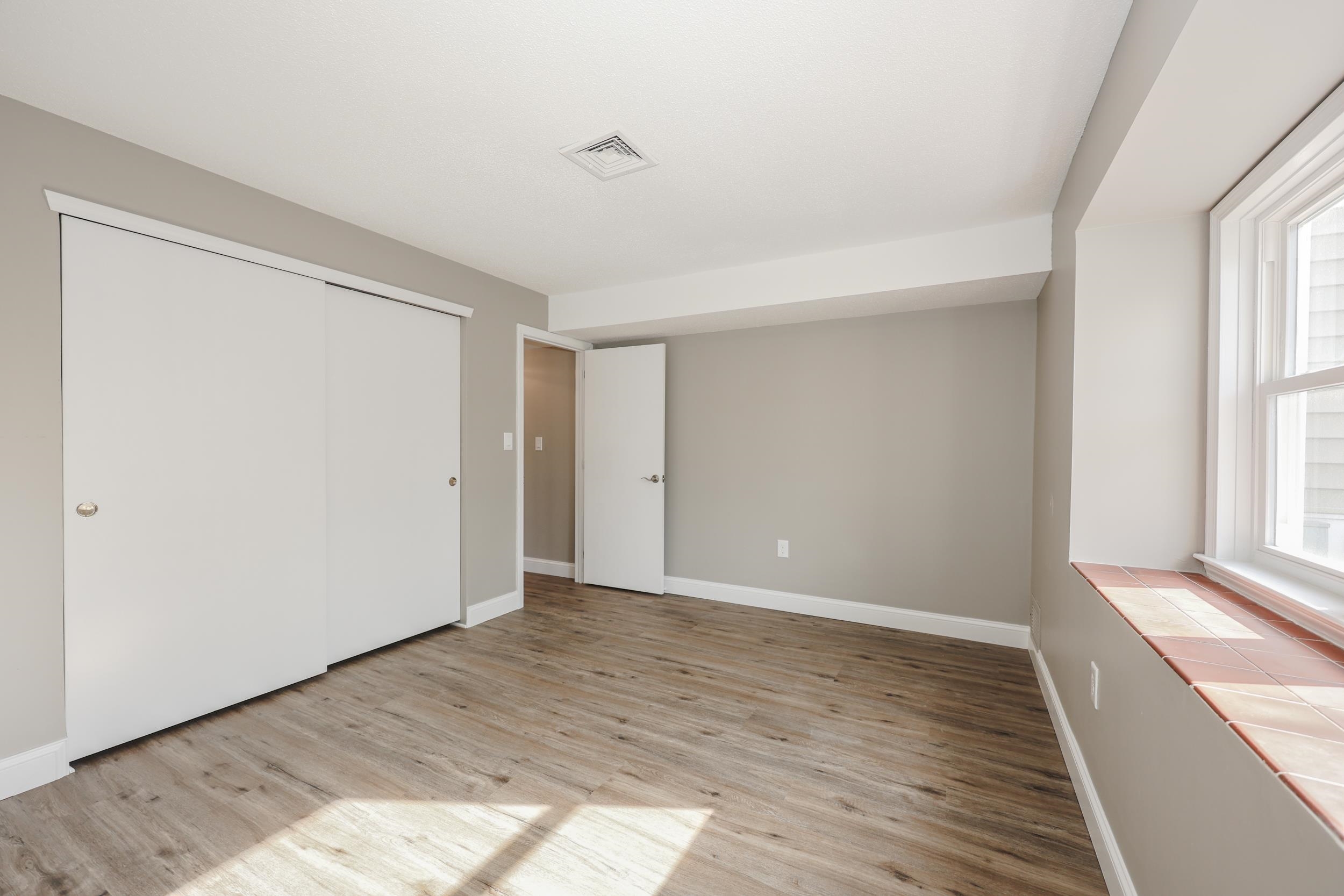 3 Roedean Drive, Unit 101 Nashua, NH 03063 - Photo 21 of 28