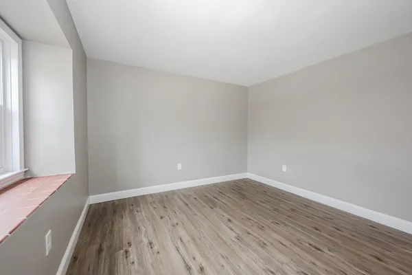 $275,900 | 3 Roedean Drive, Unit 101, Nashua, NH 03063