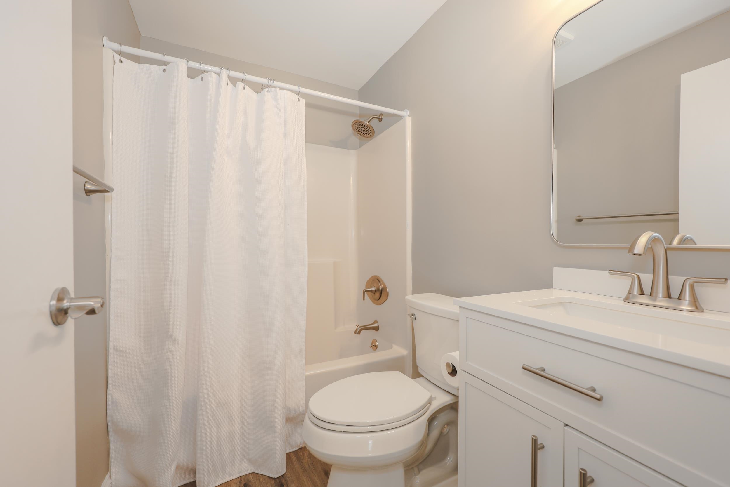 3 Roedean Drive, Unit 101 Nashua, NH 03063 - Photo 25 of 28