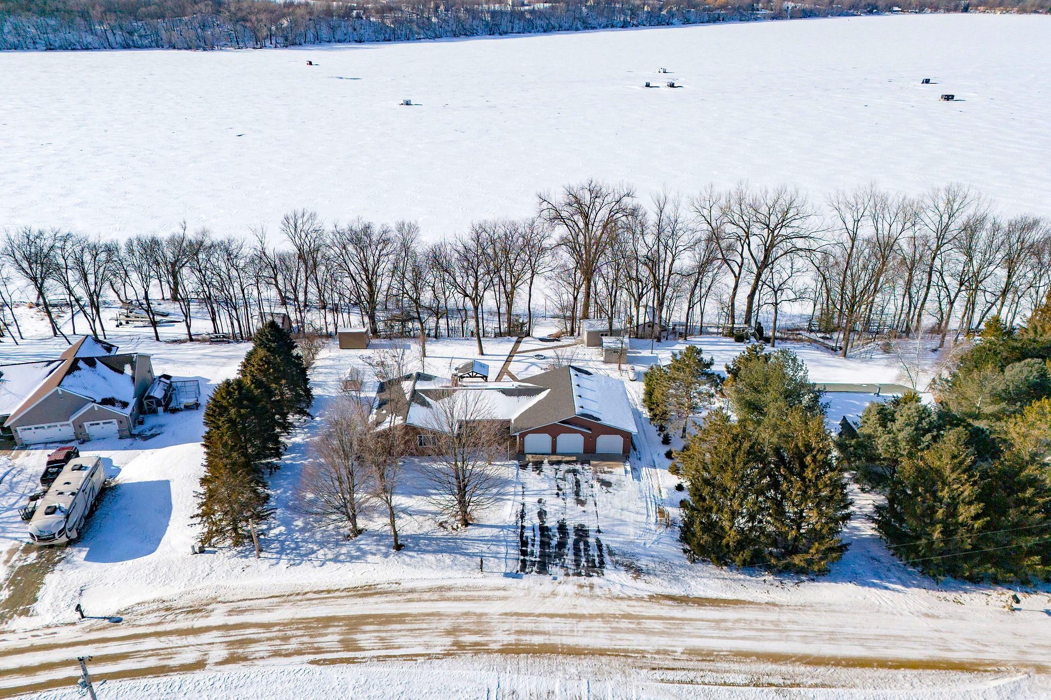 48937 North Shore Road Waterville, MN 56096 - Photo 2 of 62