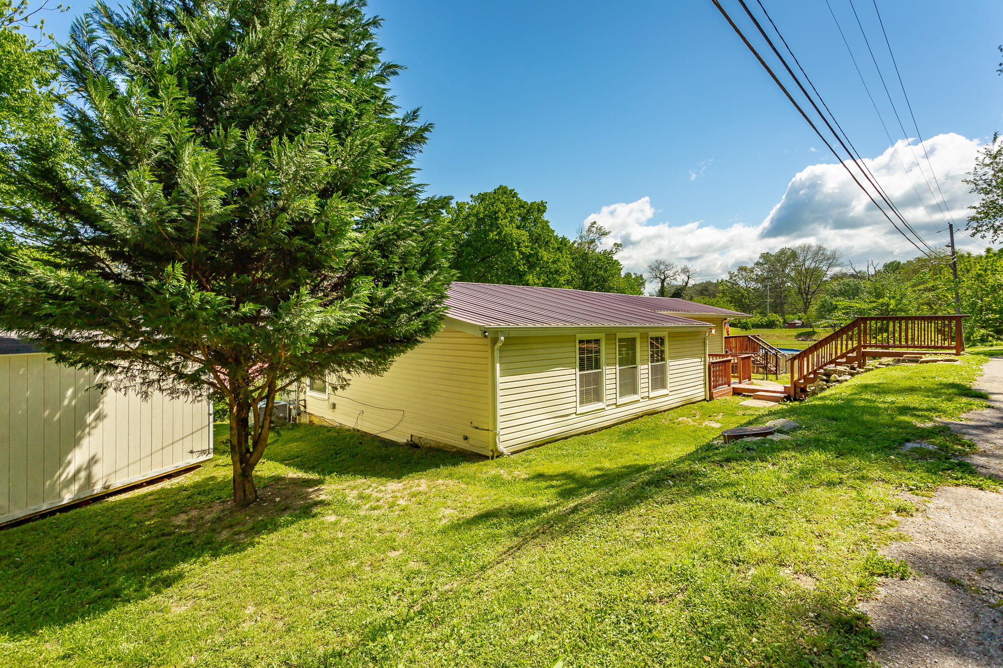 167 Rose Road Soddy Daisy, TN 37379 - Photo 2 of 31 167 Rose Rd. HD-5