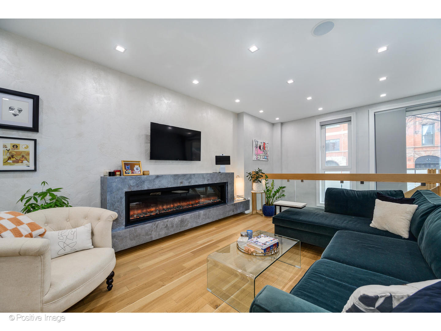 513 North May Street, Unit 1 Chicago, IL 60642 - Photo 5 of 24