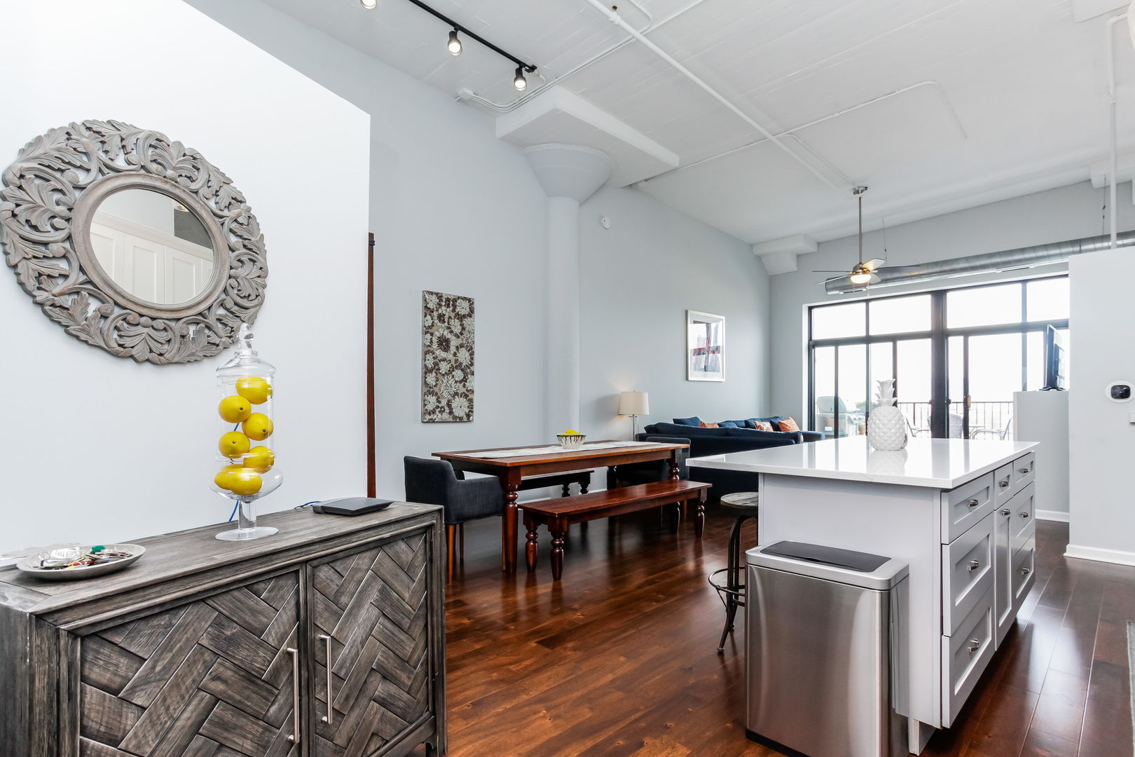 1525 South Sangamon Street, Unit 706P Chicago, IL 60608 - Photo 2 of 16