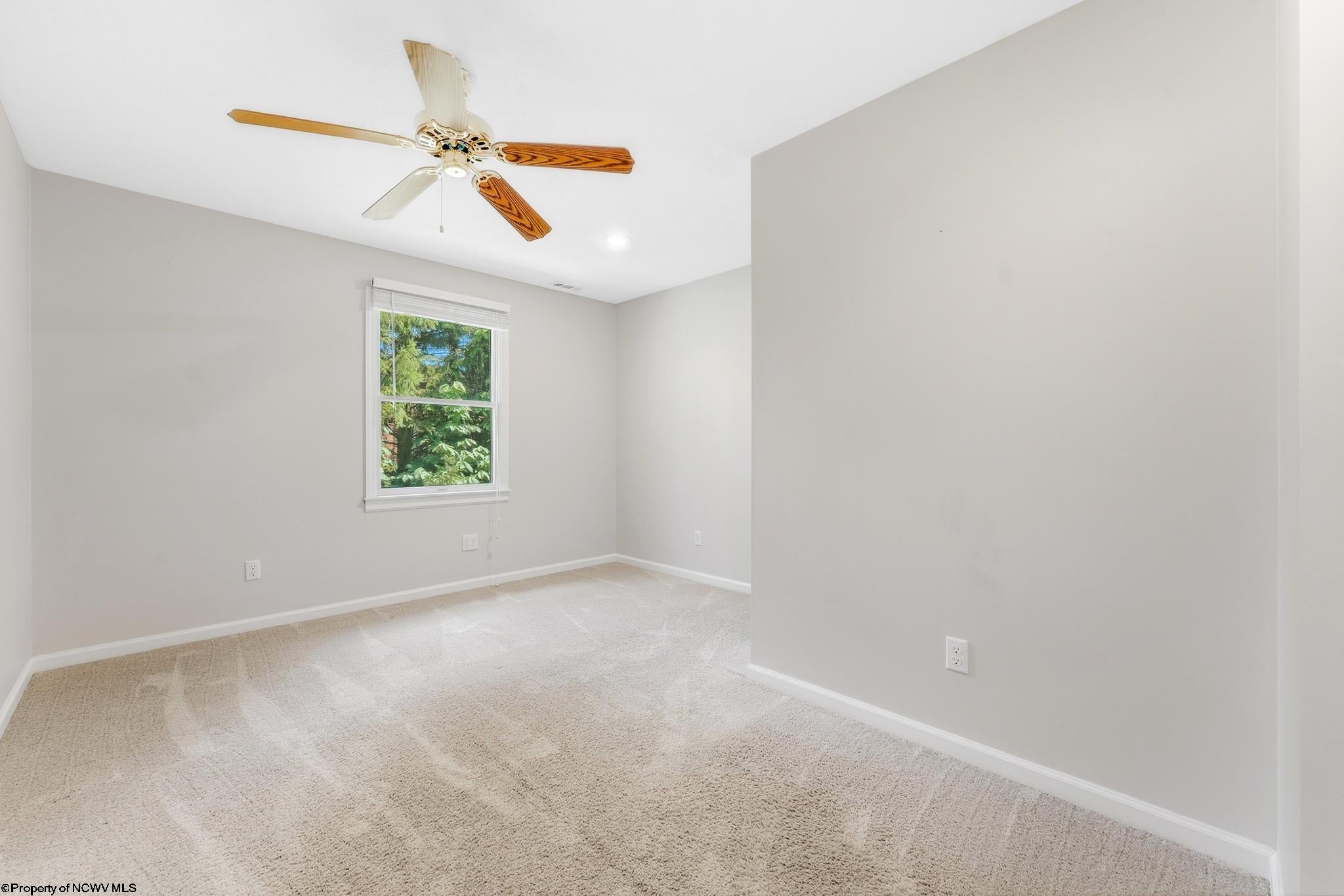 1012 Chestnut Ridge Road Morgantown, WV 26505 - Photo 30 of 35 Gallery Image 30