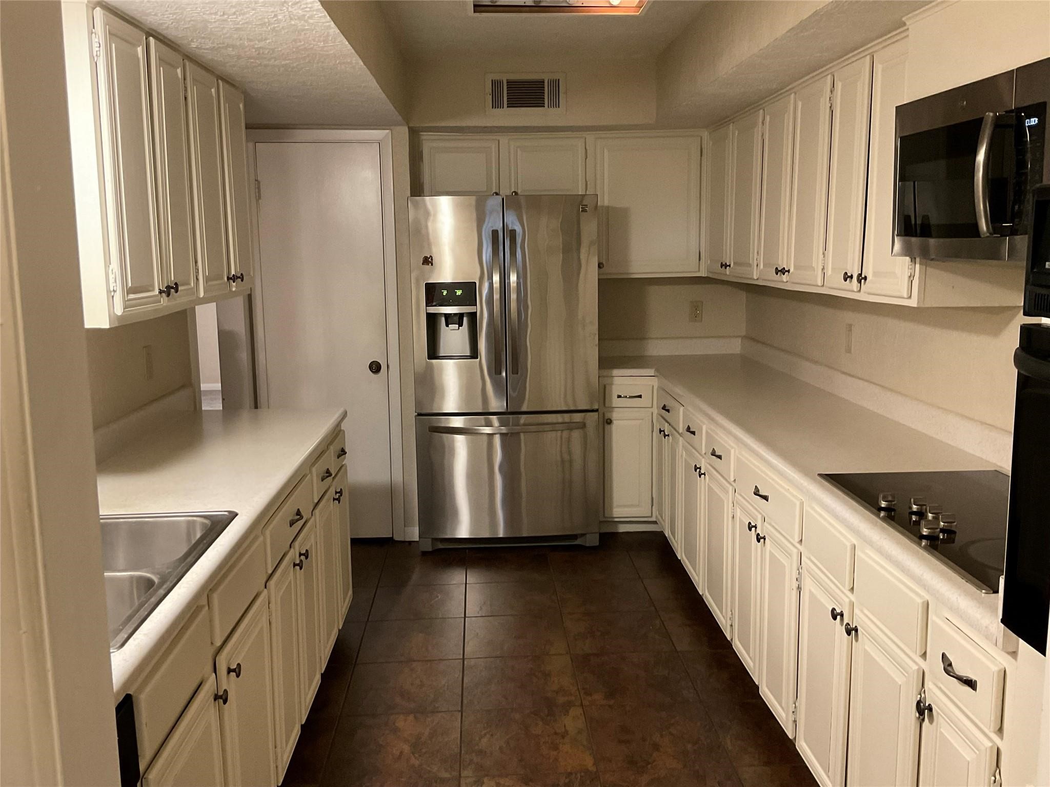 1304 Ward Road, Unit 5 Baytown, TX 77520 - Photo 7 of 21