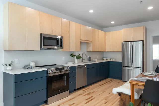 $695,000 | 43 Adams Street, Burlington, VT 05401