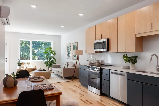 $695,000 | 43 Adams Street, Burlington, VT 05401