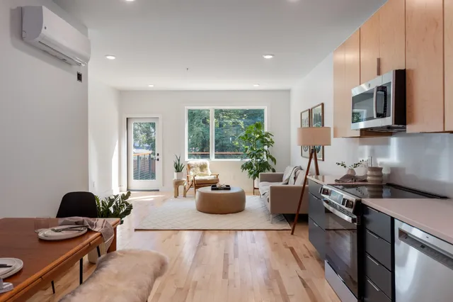 $695,000 | 43 Adams Street, Burlington, VT 05401