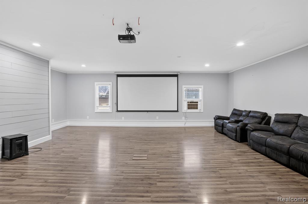 200 North River Road Saginaw, MI 48609 - Photo 4 of 50