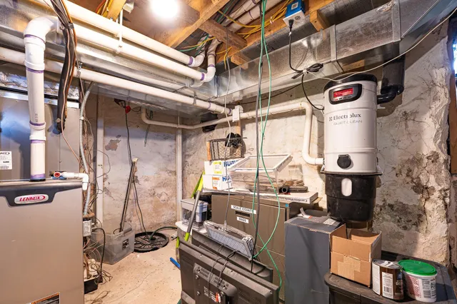 $410,000 | 22061 Camber Avenue, Jordan, MN 55352