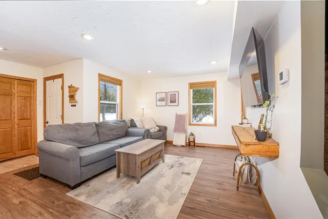 $410,000 | 22061 Camber Avenue, Jordan, MN 55352