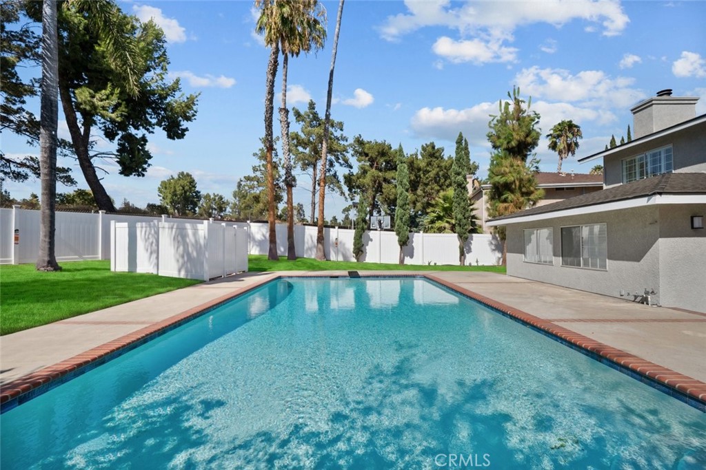 11061 Granger Place Porter Ranch, CA 91326 - Photo 48 of 54 Gallery Image 48
