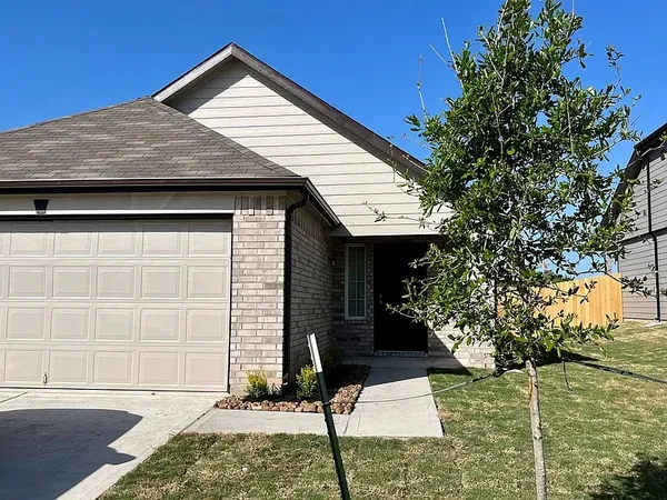 $1,900 | 973 Rice Drive, Bryan, TX 77803