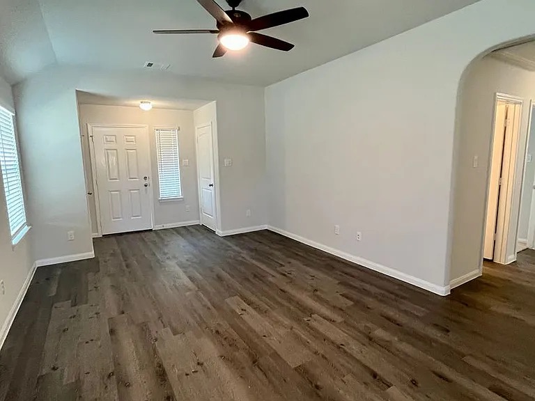 973 Rice Drive Bryan, TX 77803 - Photo 4 of 14