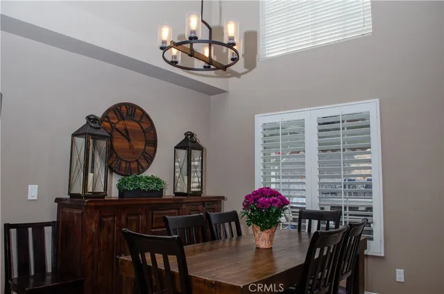 $885,000 | 27625 Moonlight Place, Castaic, CA 91384