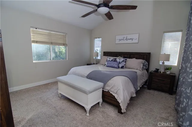 $885,000 | 27625 Moonlight Place, Castaic, CA 91384