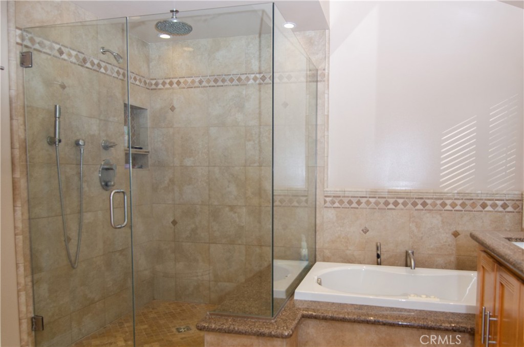 27625 Moonlight Place Castaic, CA 91384 - Photo 36 of 72 a bathroom with a shower and a toilet