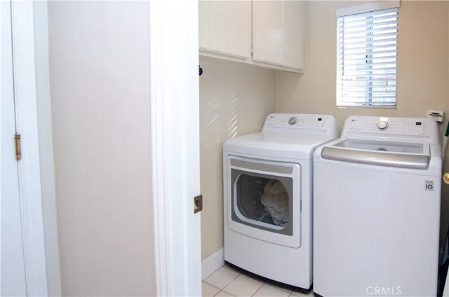 $885,000 | 27625 Moonlight Place, Castaic, CA 91384