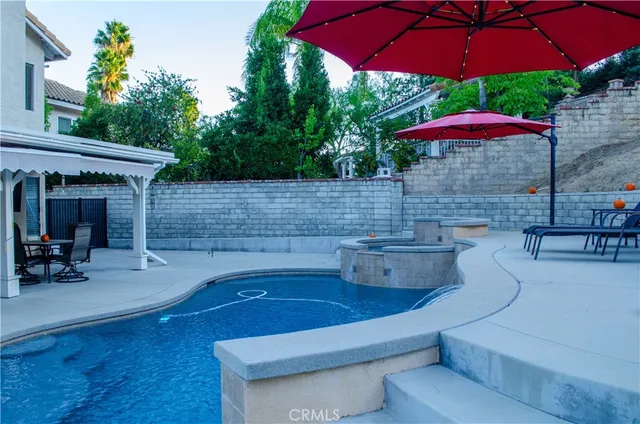 $885,000 | 27625 Moonlight Place, Castaic, CA 91384