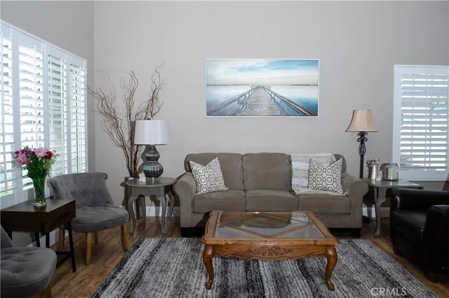 $885,000 | 27625 Moonlight Place, Castaic, CA 91384