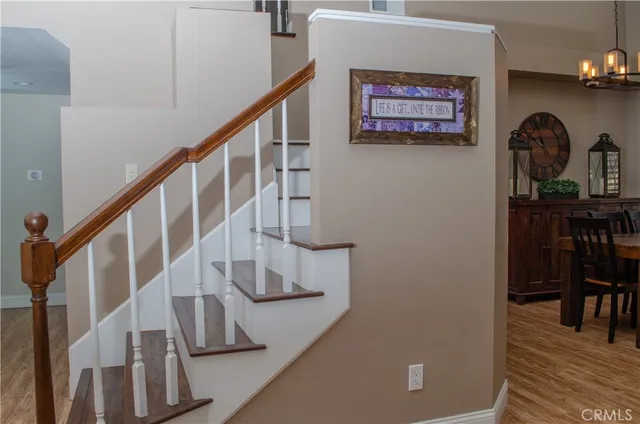 $885,000 | 27625 Moonlight Place, Castaic, CA 91384