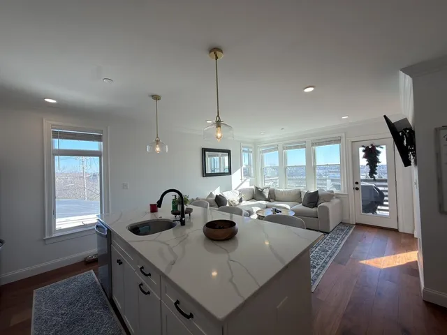 $4,000 | 1152 Bennington Street, Unit 3, Boston, MA 02128