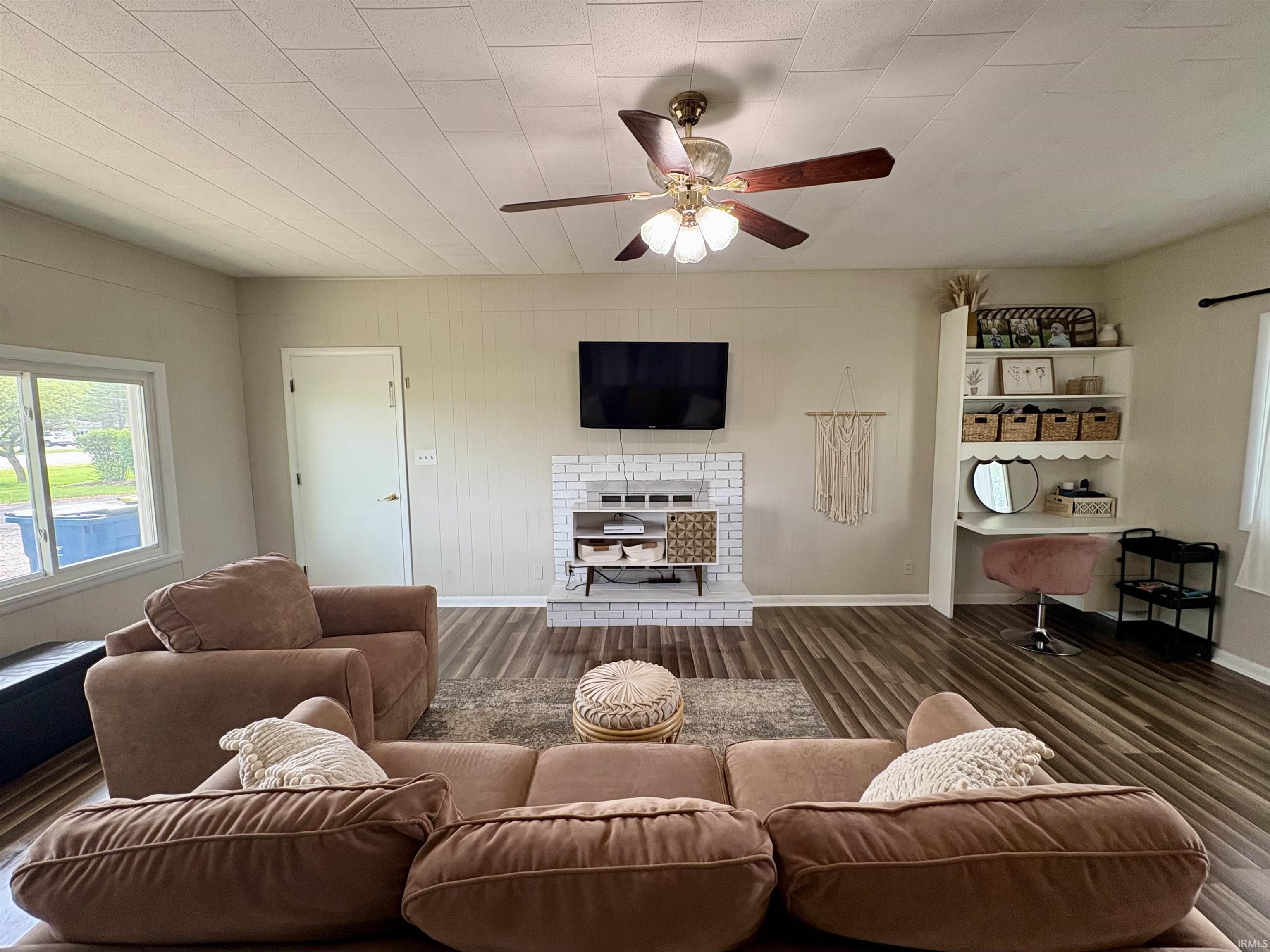 609 West Dustman Road Bluffton, IN 46714 - Photo 19 of 33 Gallery Image 19