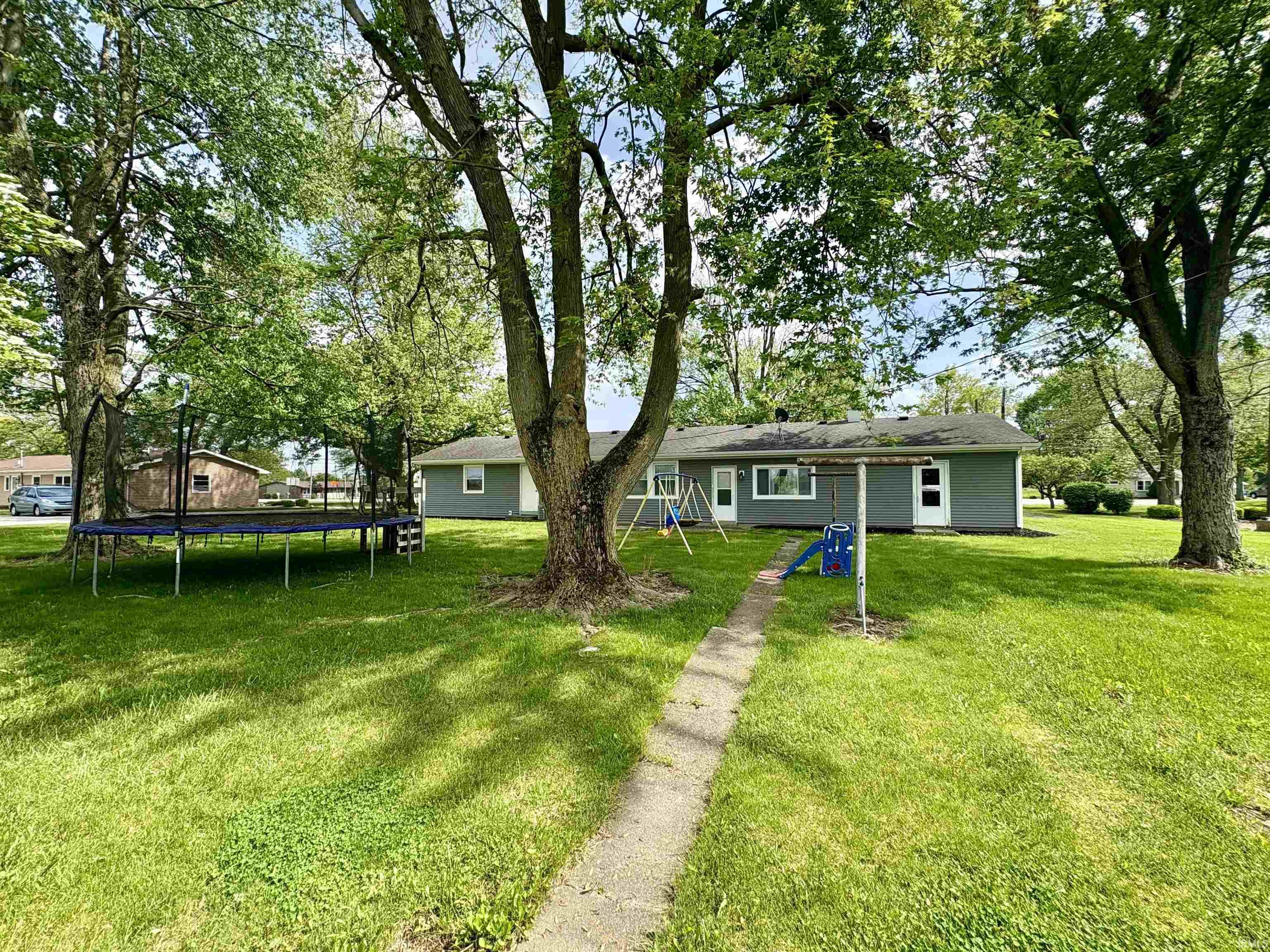 609 West Dustman Road Bluffton, IN 46714 - Photo 31 of 33 Gallery Image 31