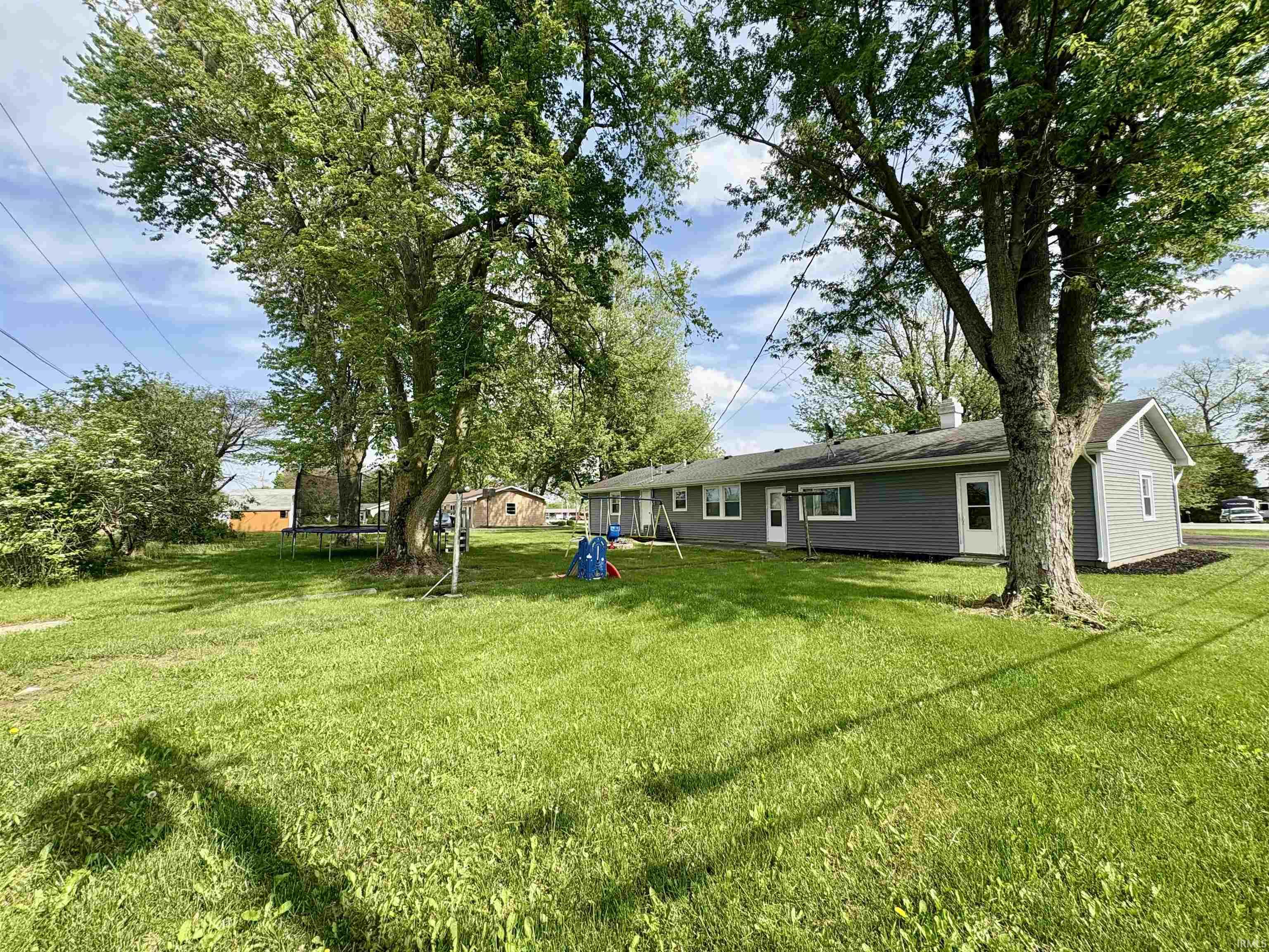 609 West Dustman Road Bluffton, IN 46714 - Photo 33 of 33 Gallery Image 33