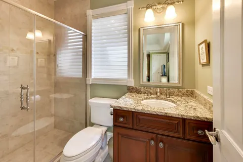 $1,100,000 | 31 Prairie Lane, Wayne, IL 60184