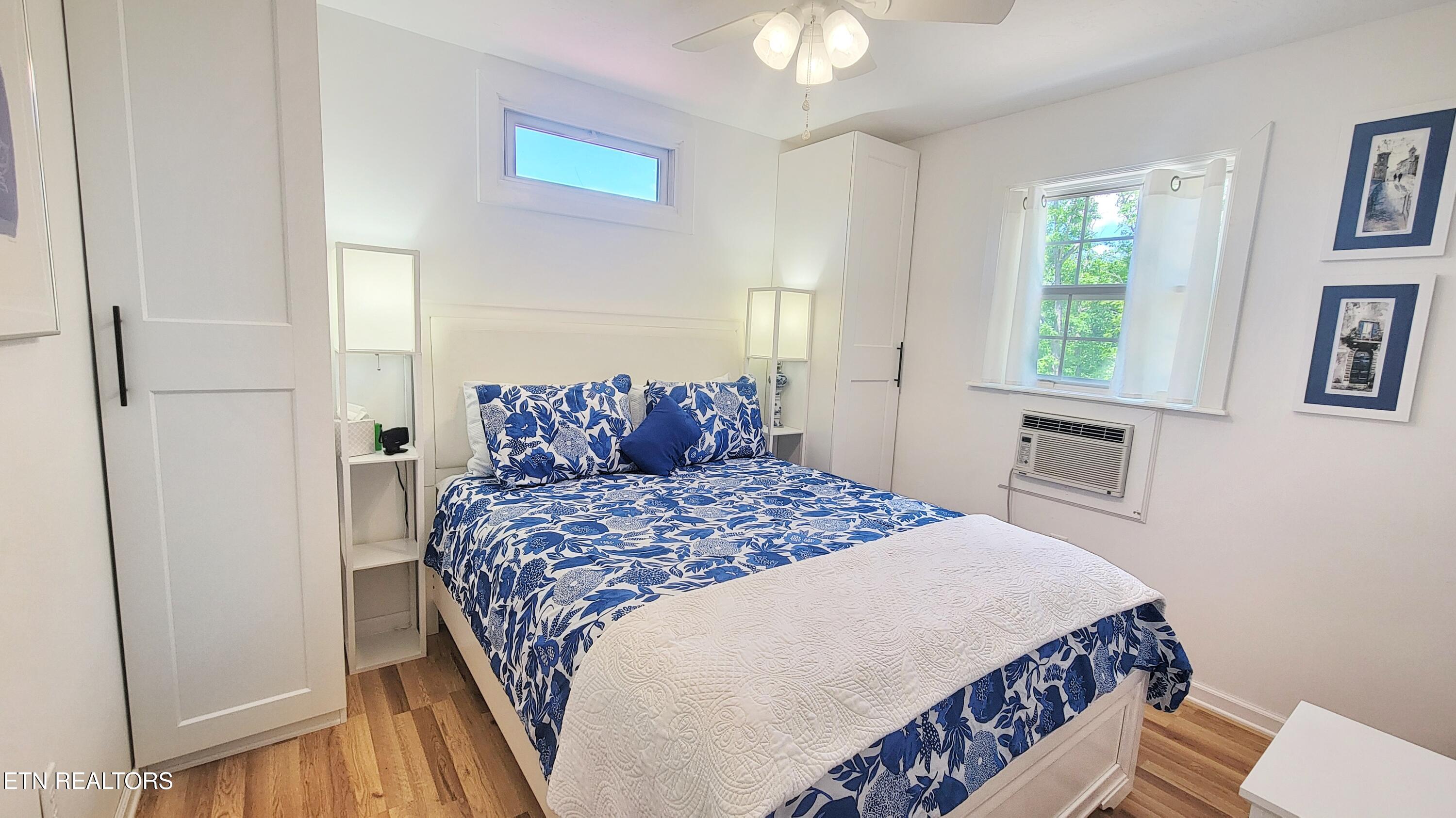 264 Curry Way Del Rio, TN 37727 - Photo 26 of 40 BEDROOM III