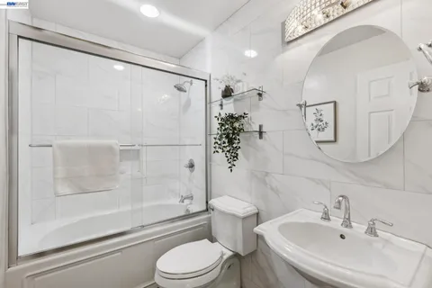 $275,000 | 150 Pearl Street, Unit 106, Oakland, CA 94611