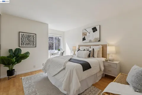 $275,000 | 150 Pearl Street, Unit 106, Oakland, CA 94611