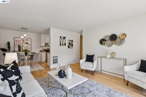 $275,000 | 150 Pearl Street, Unit 106, Oakland, CA 94611