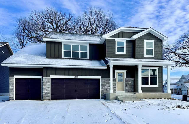 $637,990 | 1526 Clover Preserve Way, Chaska, MN 55318