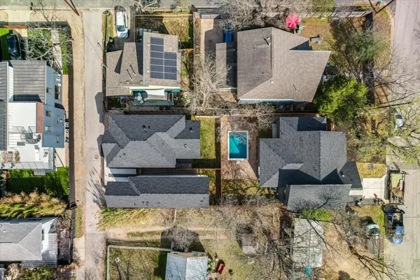 $699,000 | 2006 South L Davis Avenue, Unit 2, Austin, TX 78702