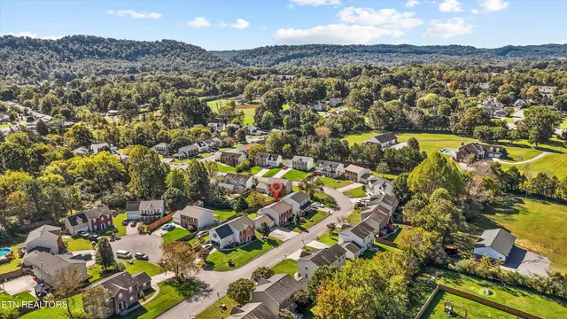 $429,900 | 7256 Haynesfield Lane, Knoxville, TN 37918