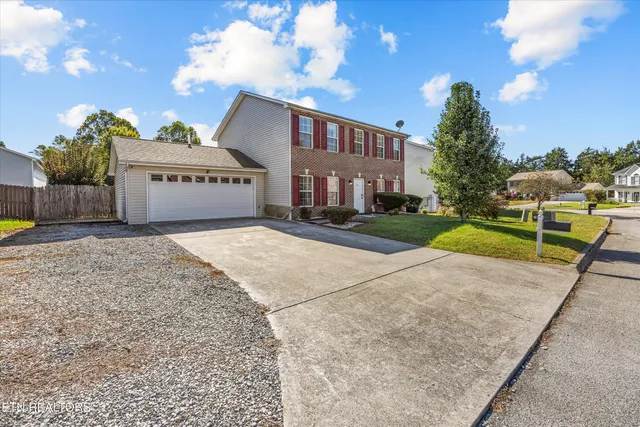 $429,900 | 7256 Haynesfield Lane, Knoxville, TN 37918