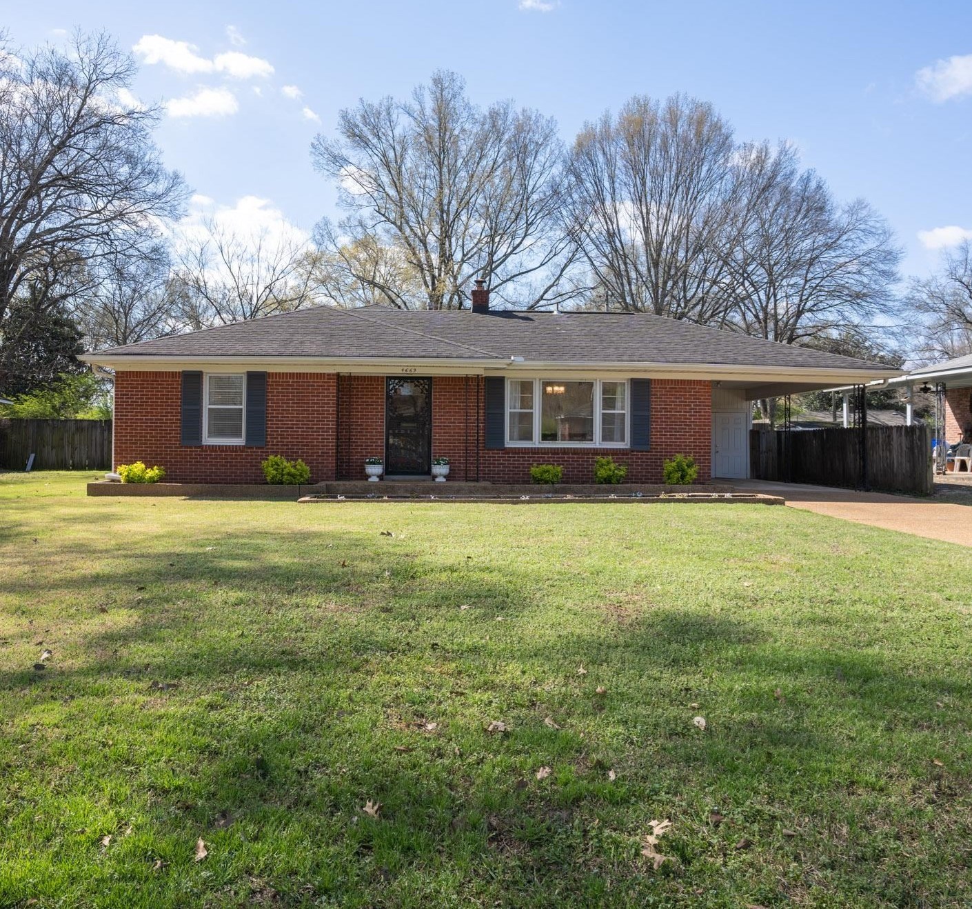 4669 East Dearing Road Memphis, TN 38117 - Photo 1 of 26 Gallery Image 1