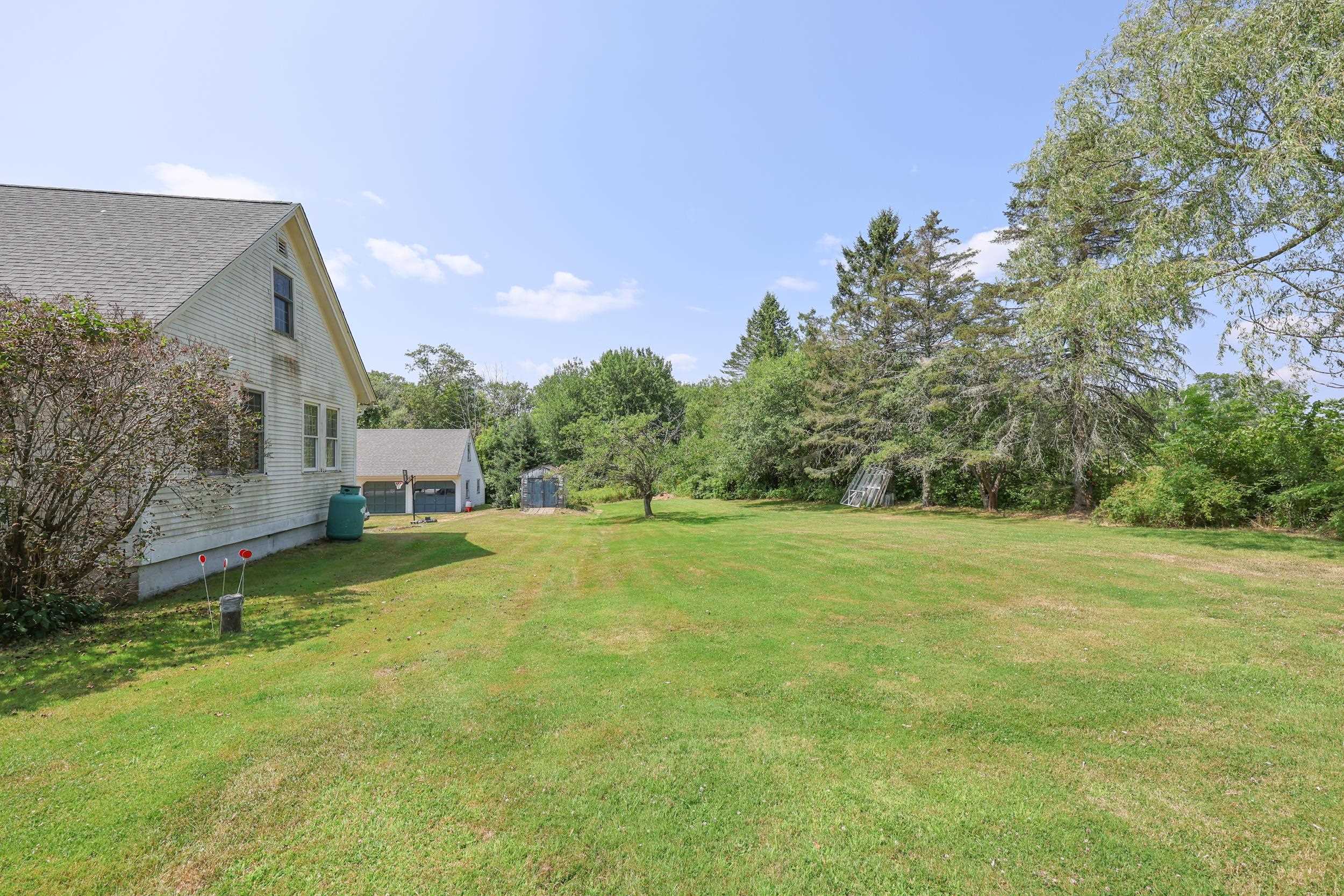 4 Youngs Hill Road Loudon, NH 03307 - Photo 8 of 49