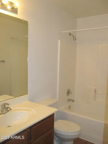 a view of an outdoor space