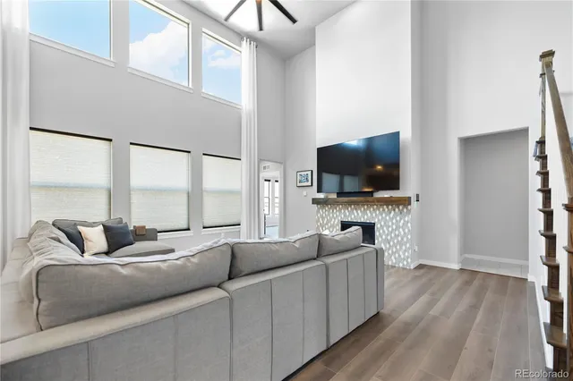 $769,999 | 2102 Bouquet Drive, Windsor, CO 80550