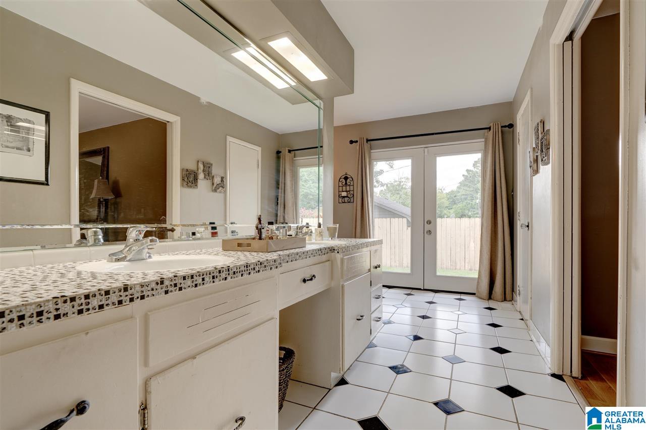 1820 Cedarwood Road Birmingham, AL 35216 - Photo 21 of 50