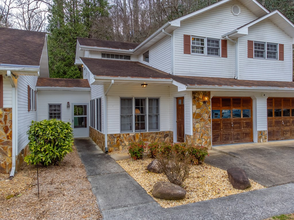 1107 Panther Creek Road Almond, NC 28702 - Photo 46 of 52