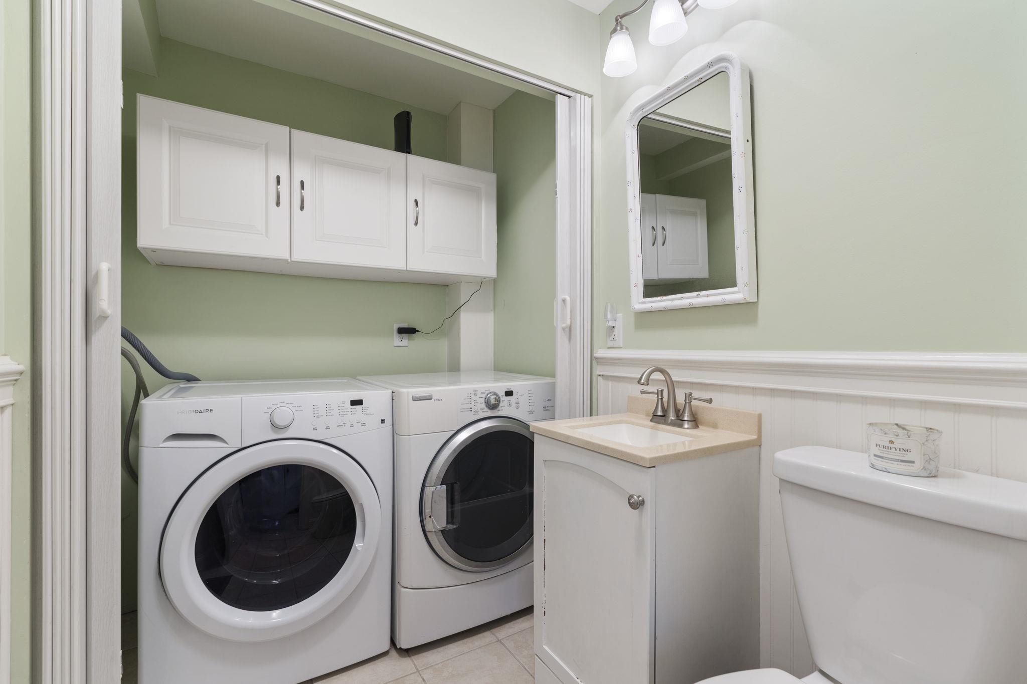 8 Maple Street Exeter, NH 03833 - Photo 11 of 32