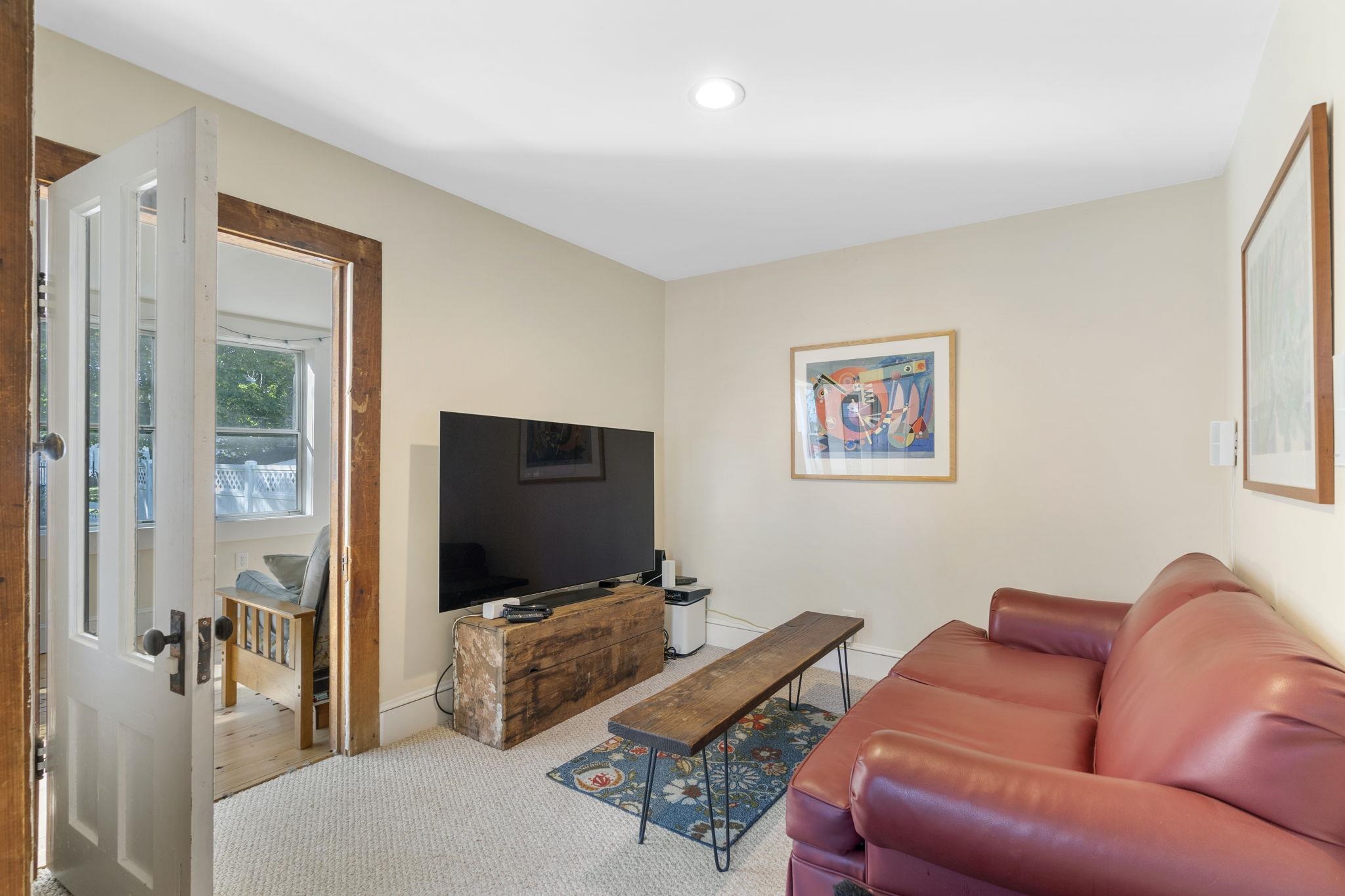 8 Maple Street Exeter, NH 03833 - Photo 12 of 32